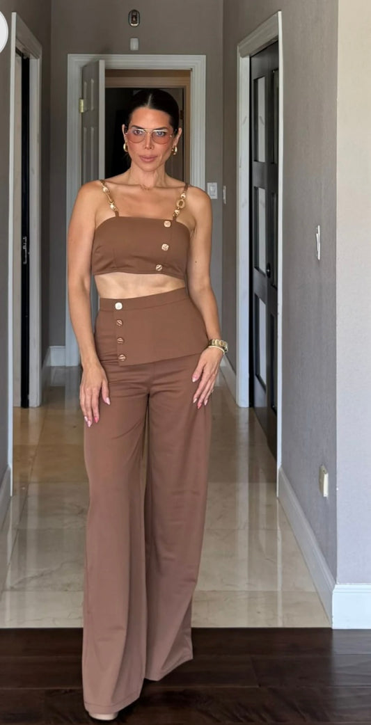 Brown and gold set