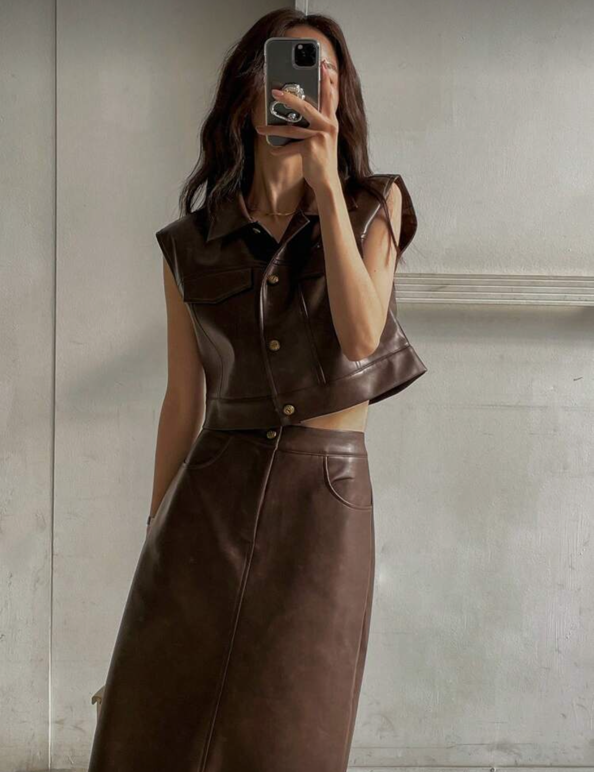 Leather set , vino y brown